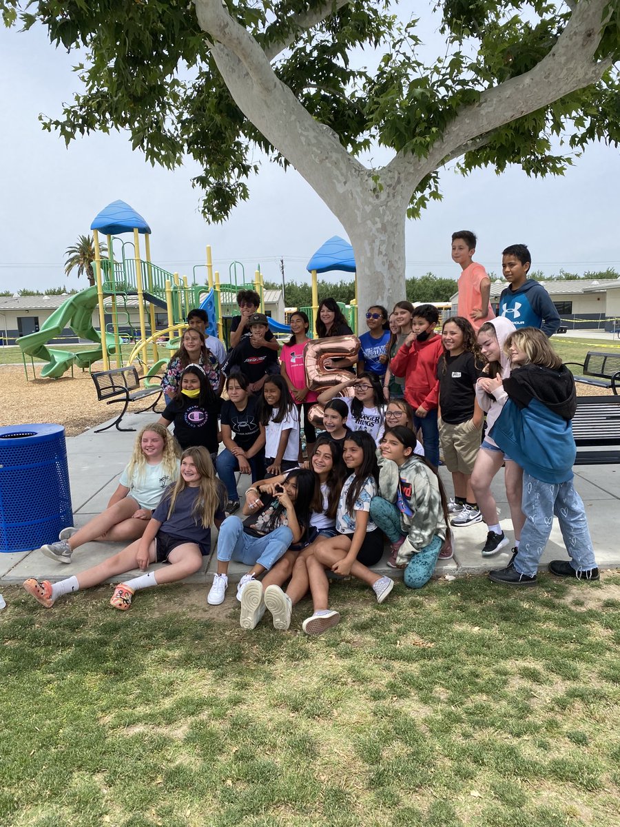 JulieBoesch's tweet photo. 5th grade Maple fun! #wearemaplemustangs https://t.co/0kNWTbpvoB