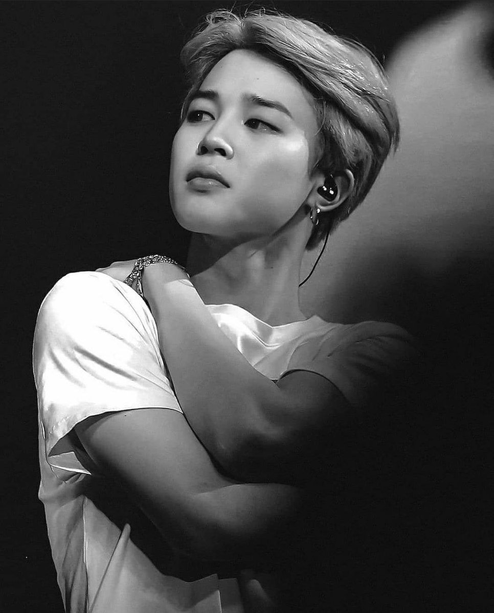 GizmoLoves13's tweet photo. @PJM_data @BTS_twt MISSING JIMIN I LOVE YOU JIMIN
#WithYou60M
So proud of the year's most luxurious song #WithYou by #JIMIN #BTSJIMIN of #BTS (@BTS_twt) and Sungwoon https://t.co/UNH1iMx4Xj