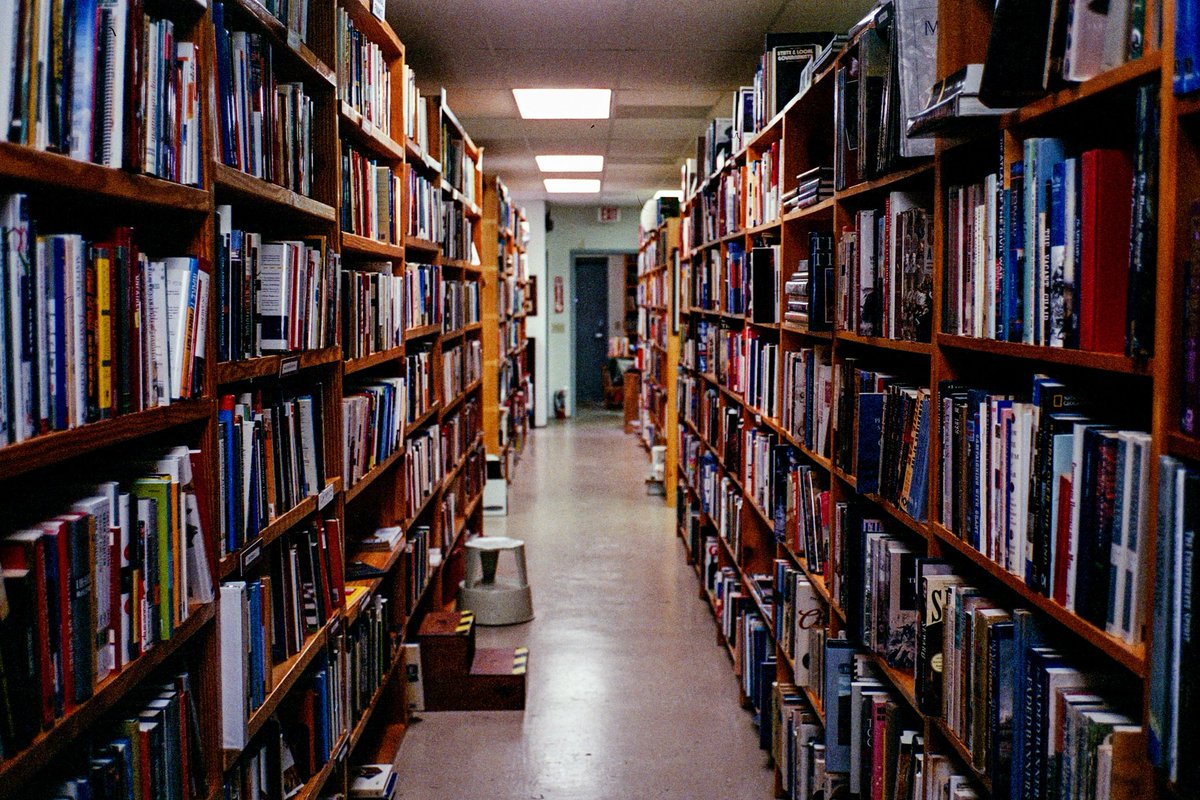 tim_arai's tweet photo. Oh man...I haven't posted anything here in months... Twitter has always been an afterthought. So. Here's 4 photos taken on either disposable film (Fujifilm) or my Leica M6 on either Fujifilm Industrial film or Fujifilm Superia Xtra 400 over the last few months. 🎞️ https://t.co/OGqO9JPGTE