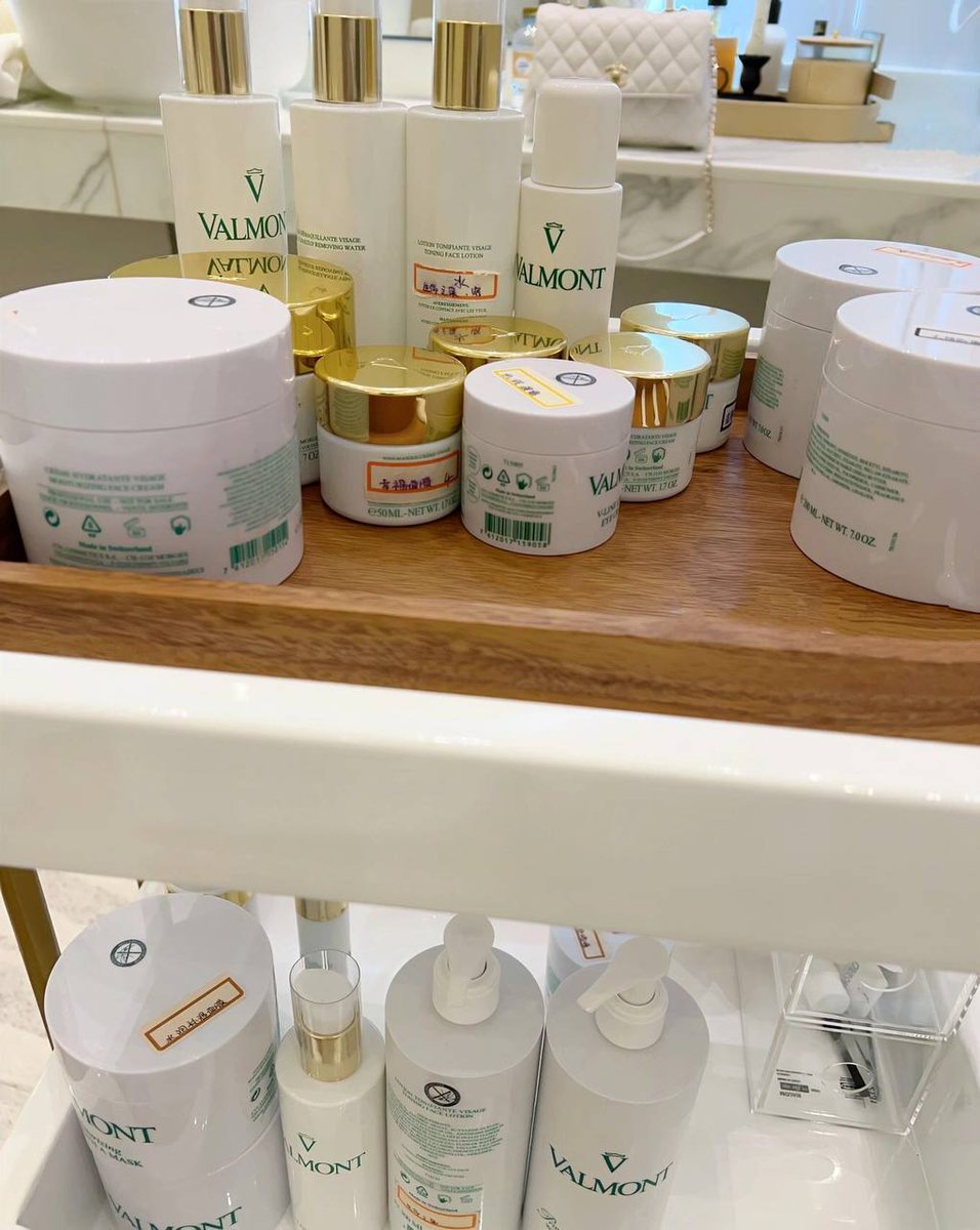 Swiss Queen skin Care Brand. 🥰
Have a high affection for Swiss skin care brand, one of the favorite projects in China, although Dubai mall has always had the experience of this brand, it is only for those who have bought the brand