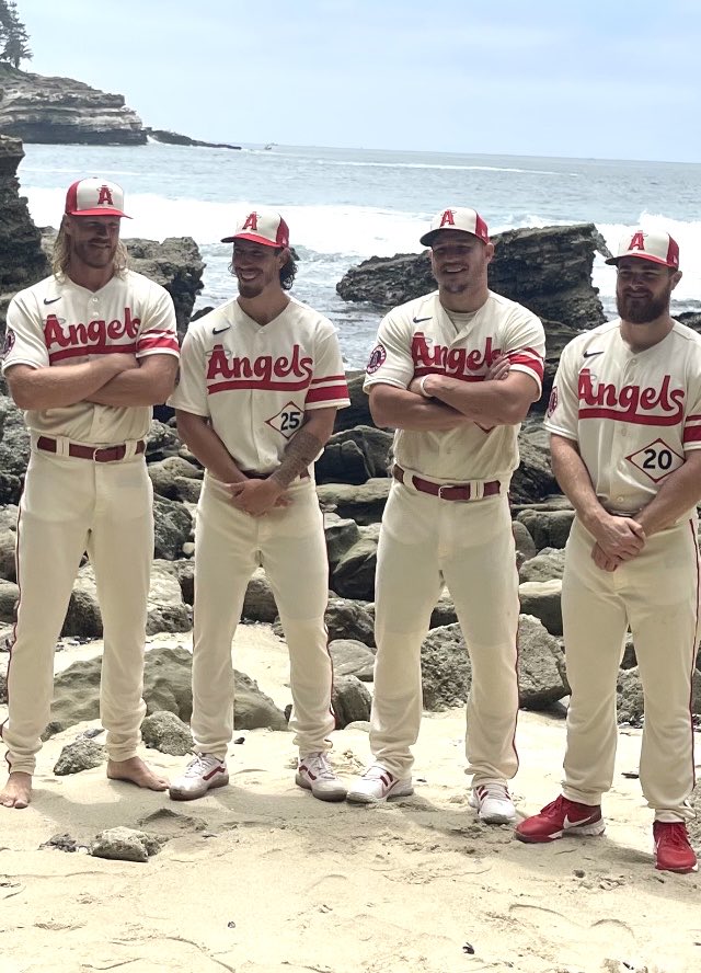 Los Angeles Angels Nike City Connect Jersey and Hat 