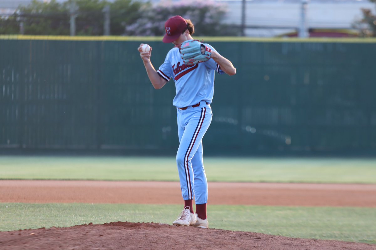 Excited to say I have committed to Dodge City Community College. Thank you to everybody who has helped me reach this point. #committed #jucobandit #GoConqs <a href="/BrettDoe/">Brett Doe</a> <a href="/EliEgger4/">Eli Egger</a> <a href="/GoConqsBB/">Dodge City CC Baseball</a> <a href="/TwelveRecruits/">Texas Twelve Recruiting</a> <a href="/OTHSFalconBase/">Tompkins Baseball ⚾️</a> @TompkinsFalcons <a href="/CoachDillon21/">Zach Dillon</a> <a href="/kipwells_32/">Kip Wells 32</a> <a href="/thejohntrejo/">John Roland Trejo</a>