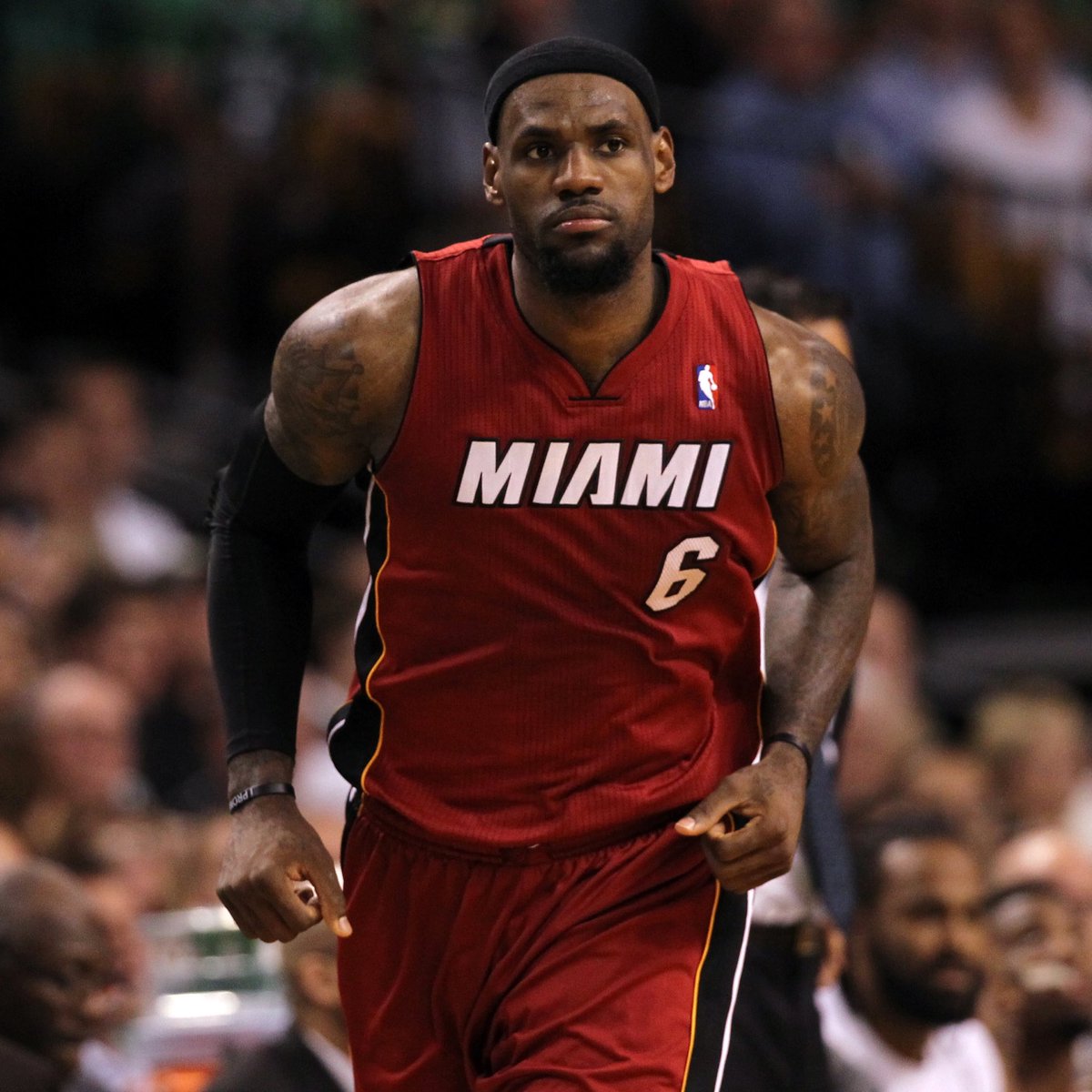 NBA's tweet photo. 2012 ECF Game 6: @MiamiHEAT wins in Boston to force Game 7 at home. 
@KingJames: 45 points, 15 rebounds, 5 assists. 

2022 ECF Game 6: @MiamiHEAT wins in Boston to force Game 7 at home. 
@JimmyButler: 47 points, 9 rebounds, 8 assists. https://t.co/MbaAynlQDl