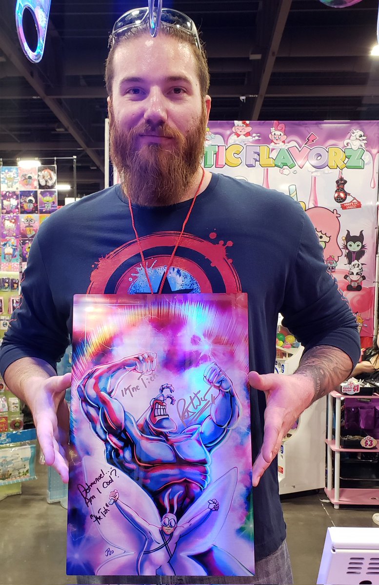 PescEffects's tweet photo. Two highlights from @PhxFanFusion FRY-day π That's our new #PhilipJFry piece signed by @TheBillyWest AND #TheTick signed by @paddywarbucks Our fans are the best, coming back and sharing these with us!
β’
#PescEffects #PhoenixFanFusion #PhoenixComicon #ComicCon #Futurama #Fry https://t.co/0GzJJa3JVR