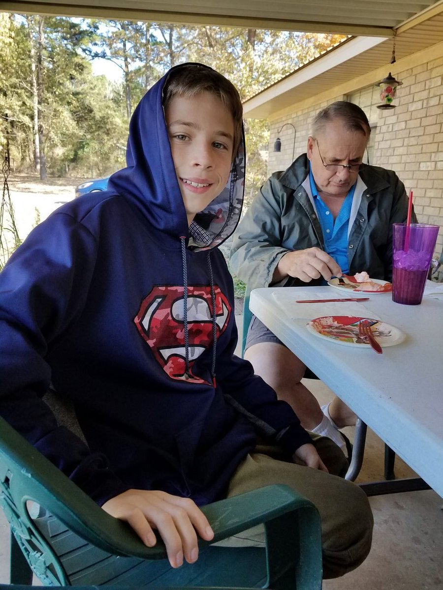 ForStavian's tweet photo. You had just finished your dessert w/ Dave. I'm sure you read the Bible to him that morning because you always read to him every time we visited. You mowed every acre of the yard..and enjoyed it. You were good, kind and strong..a great helper. We love &amp; miss you #StavianRodriguez https://t.co/fDgf0LQB19