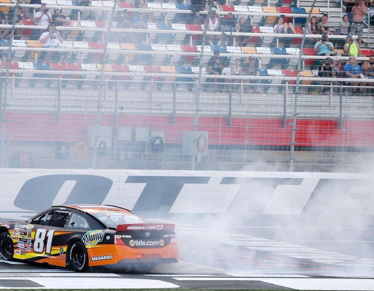 BrandonJonesRac's tweet image. Had fun going back to the ARCA Menards series. We were able to get the W in the #81 @joegibbsracing Tide Menards Camry tonight. Now let’s go get another one tomorrow!