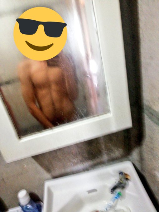 Mandaste la misma foto 4 veces. Y exiges respuesta. Con todo lo que acabamos de decir...  LEAN las instrucciones<a href="/tag/buenfin"class="tags"><span>#buenfin</span></a>
