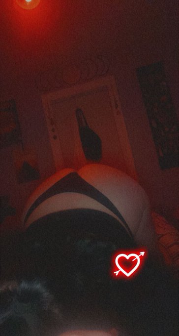 😘 who wants to buy tonight? #NSFW #buyingconent #SellingContent #dm #onlyfansgirls #verifiedpornstar<a href="/tag/nsfw"class="tags">#NSFW</a><a href="/tag/buyingconent"class="tags">#buyingconent</a><a href="/tag/daddysgirl"class="tags"><span>#daddysgirl</span></a><a href="/tag/dm"class="tags"><span>#dm</span></a><a href="/tag/adultentertainer"class="tags"><span>#adultentertainer</span></a><a href="/tag/adultwork"class="tags"><span>#adultwork</span></a><a href="/tag/accountant"class="tags"><span>#accountant</span></a>