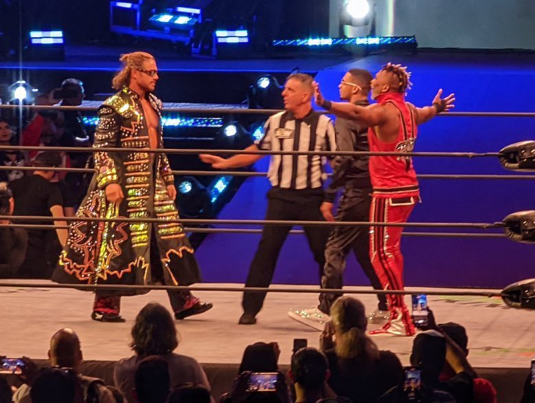 #JohnnyElite worked a #AEWDark match tonight against #MarqQuen. The match will be on #YouTube next week. #AEW #AEWDoN