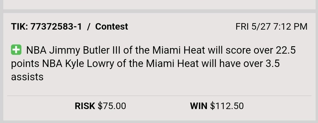 ❄️📖 tweet media