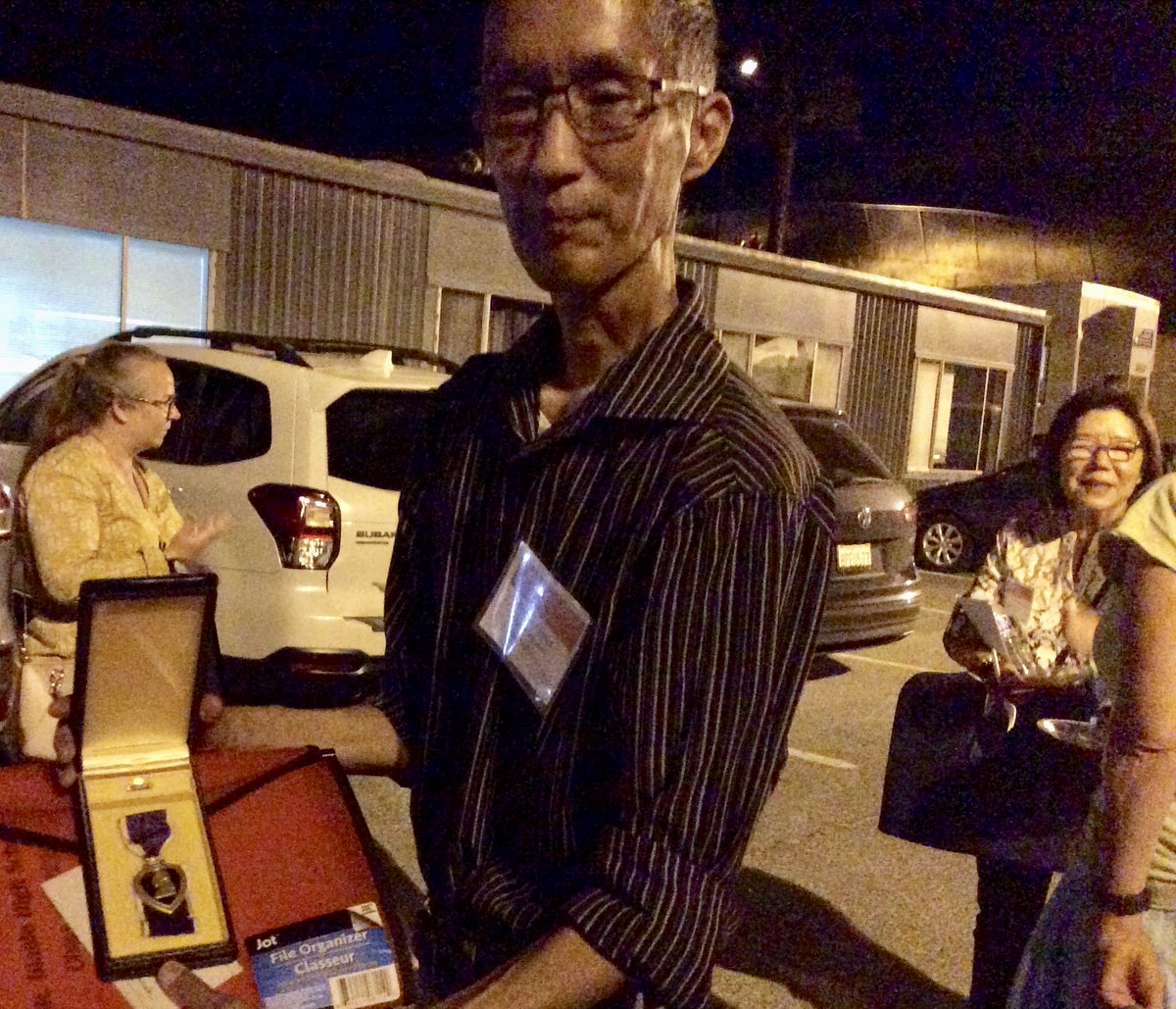 MtDiabloUSD's tweet photo. #MDUSD and @mtdiablohs grant retroactive diplomas to families of former Japanese 
American students incarcerated in WW https://t.co/JbJnlpSDJ8 https://t.co/Z1nqJ0NJfz