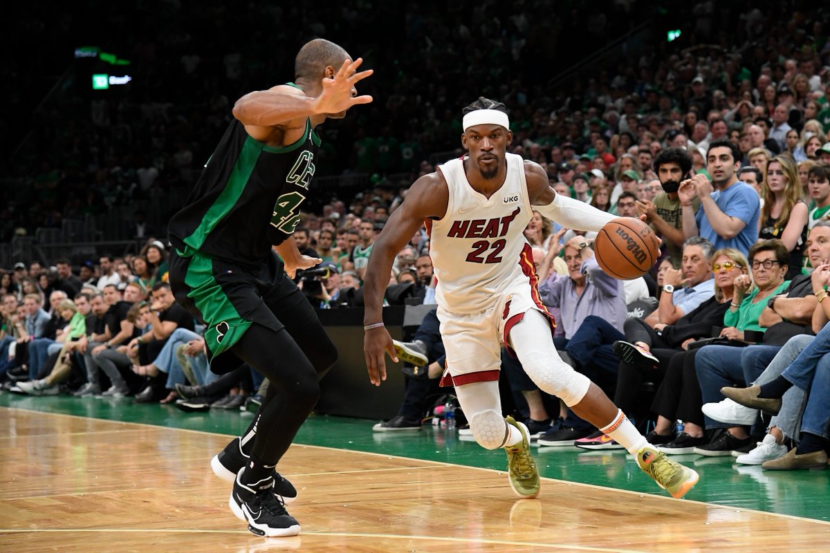 Jimmy Butler hace recordar a LeBron y el Heat fuerza séptimo partido en  Miami | ADN América