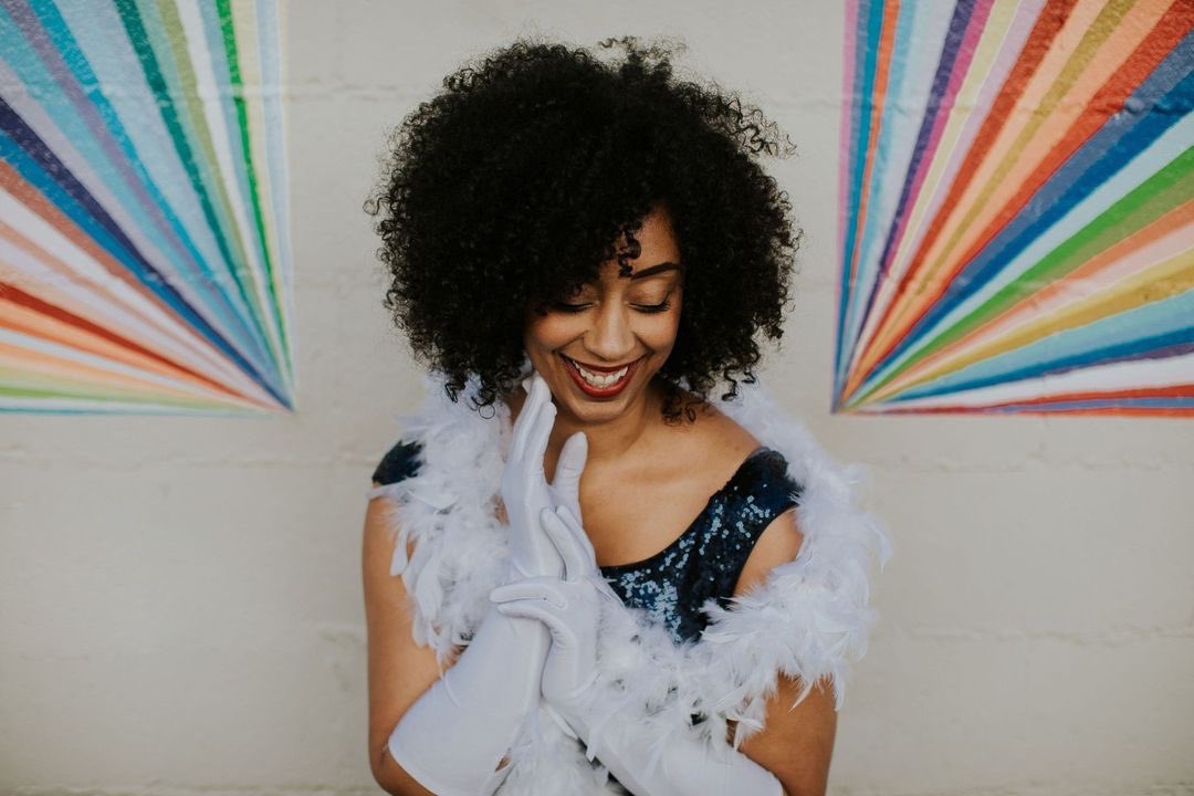 Kim Thé (@pebblestararts) on Twitter photo Coming to #NewWest this Sunday - see <a href="/krystle_music/">Krystle Dos Santos</a> in History of Motown courtesy of <a href="/ArtStarts/">ArtStarts in Schools</a>
tinyurl.com/yc4j6nke Coming to #NewWest this Sunday - see <a href="/krystle_music/">Krystle Dos Santos</a> in History of Motown courtesy of <a href="/ArtStarts/">ArtStarts in Schools</a>
tinyurl.com/yc4j6nke