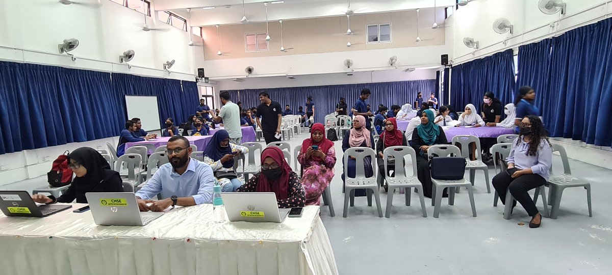 CHSE_HighSchool's tweet photo. #Bizarts Day Activities among the 4 houses. Creating opportunities to develop students #criticalthinking #communicationskills
#leadershipskills are taken a priority
#debate
#adact
#guessthebrand
#Facthunt
@MoEdumv @aisthly https://t.co/GtmeyBFAiE