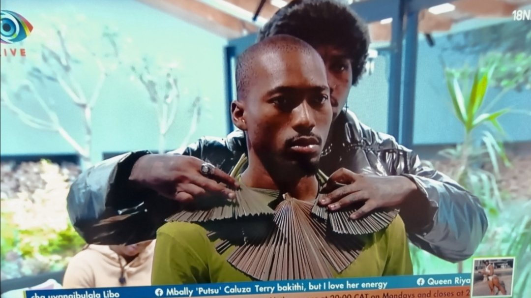 Ladiea and gentlemen the King

#Gash1TakesOverSosha
WELCOME HOME GASH1
HOMEGROUND WITH GASH1