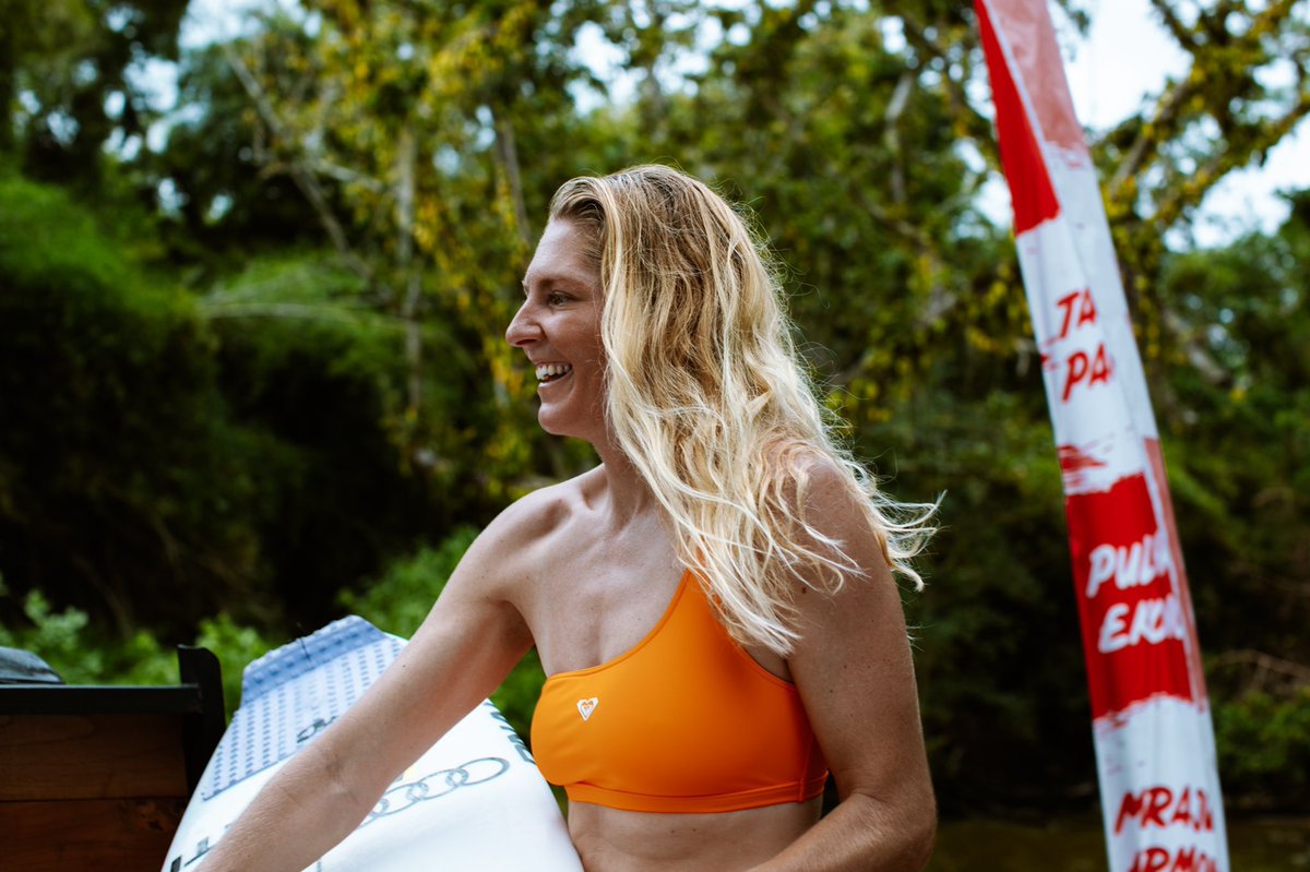 Roxy's tweet image. First ever women’s heats at O.M.G-Land! The sun is out, waves are pumping and the vibes are high here in Java. Tune into @wsl for all the live action. #ROXYpro