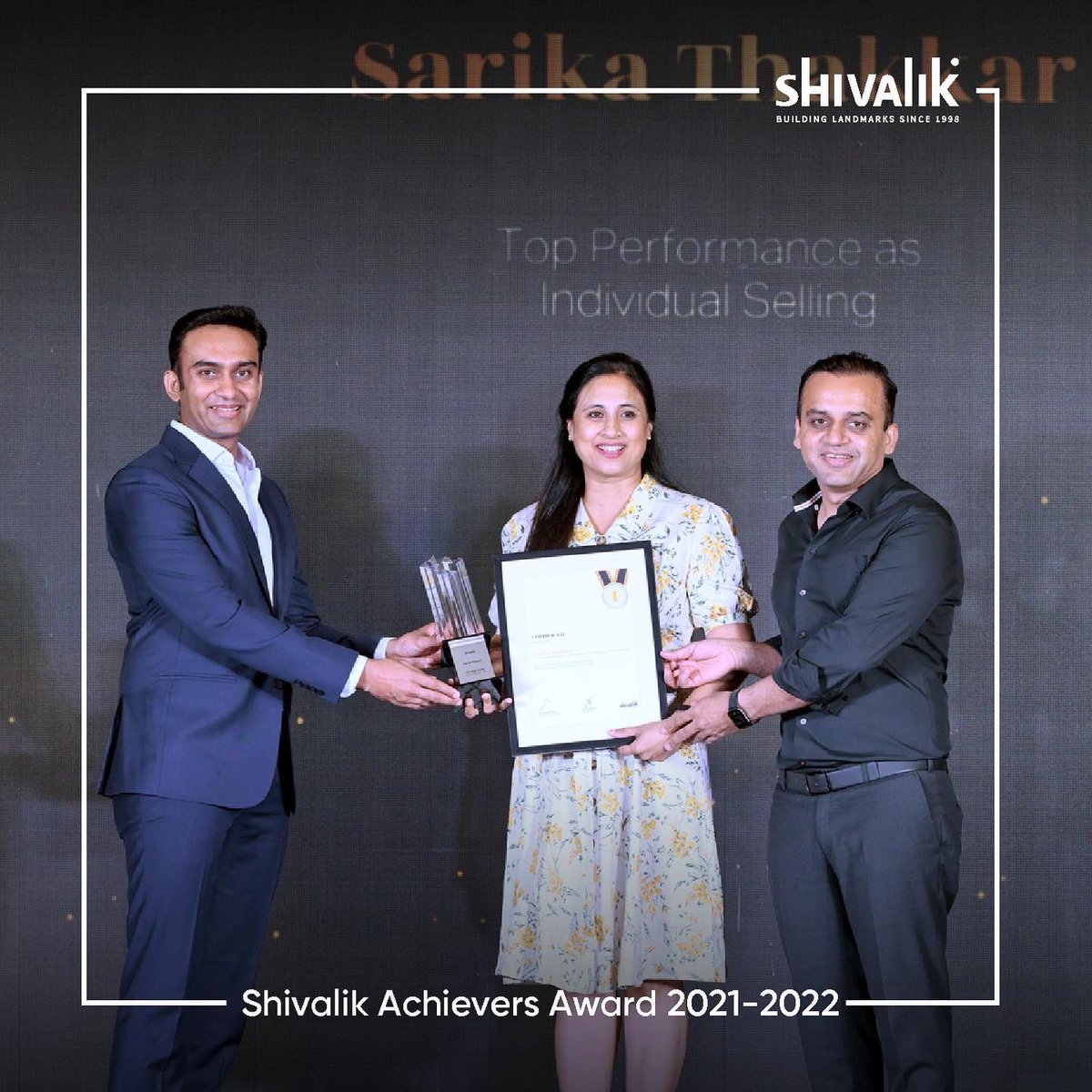 shivalik_group's tweet photo. Presenting Shivalik Achievers Award 2021-2022 for all the Channel Partners that have been through with us in this journey!
We would like to thank each one of you for coming to the event!
#Channelpartner #CPevent #achieversaward2022 #ahmedabad2022 #shivalikgroup https://t.co/XKnjiY4arW