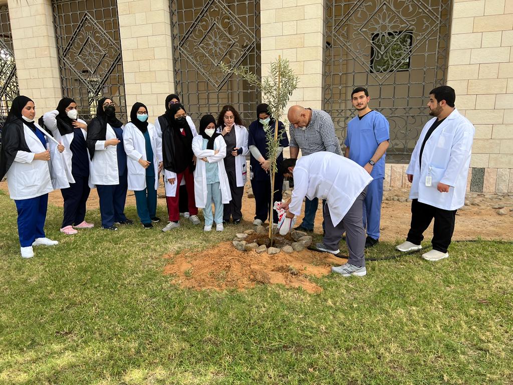 drmoamar's tweet image. My last day at UAEU/CM&amp;amp;HS finished by planting a Palestinian olive tree in the garden of CMHS with my students. Starting a new endeavor at Mutah University. Seven years in USSR-in Volgograd Hero City, 5 years in Sydney-Australia, 5 years in UAE-Al ain. Back to beloved Jordan.