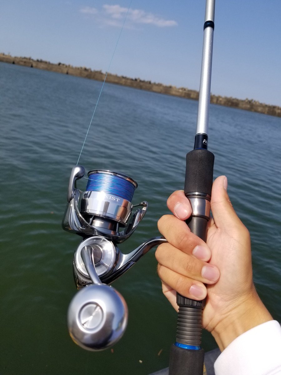 日本製/今治産 希少 へら竿 湖畔 中硬 匠宝師 並継 四本 | www