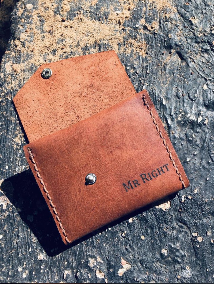 Good morning my neighbours, we make personalised wooden gift boxes and personalised gifts 

We deliver nationwide please Retweet for awareness. 0767927489

Jali. Orlando pirates. Mama joy. Royal am. #djsbu andile mpisana. #Kedibone mandla zodwa. Brian molefe. Cheating #KonkaLive