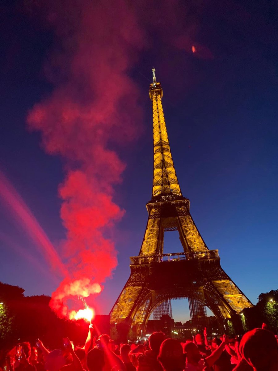 Fair to say Paris was red last night. Hopefully again tonight