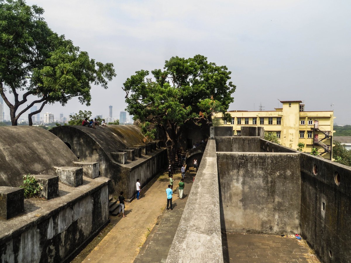 Once a friend (<a href="/sukritnagaraj/">Sukrit Nagaraj</a>) and I went fort-hopping on cycle.