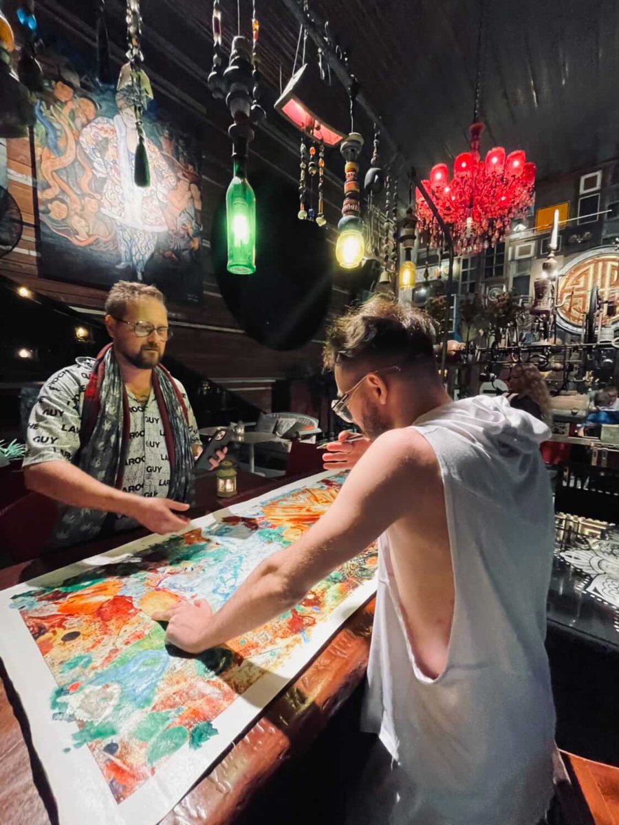 qvantvmworld's tweet photo. Signing. #bitcoinforcorals 

#soundtrack #protecttoearn #nftsforgood #nfts #music #eco

@artbyvesa @d3stab1lized https://t.co/fcXweZVe1E