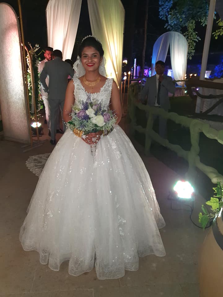 Beautiful bride @tessajvaz MUA @francescamakeupartist.goa Gown  @sherylfernandesgoa Photography @caspian_media_fort Crown… | Instagram