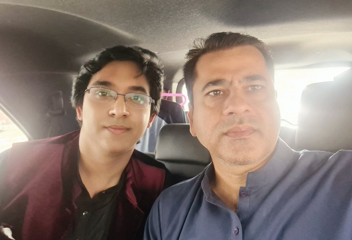 Brother from another mother Mr. @ImranRiazKhan and me at CM house KPK , Met @ImranKhanPTI and shared lots of thoughts. Pl see the nxt Vlog Tonight.