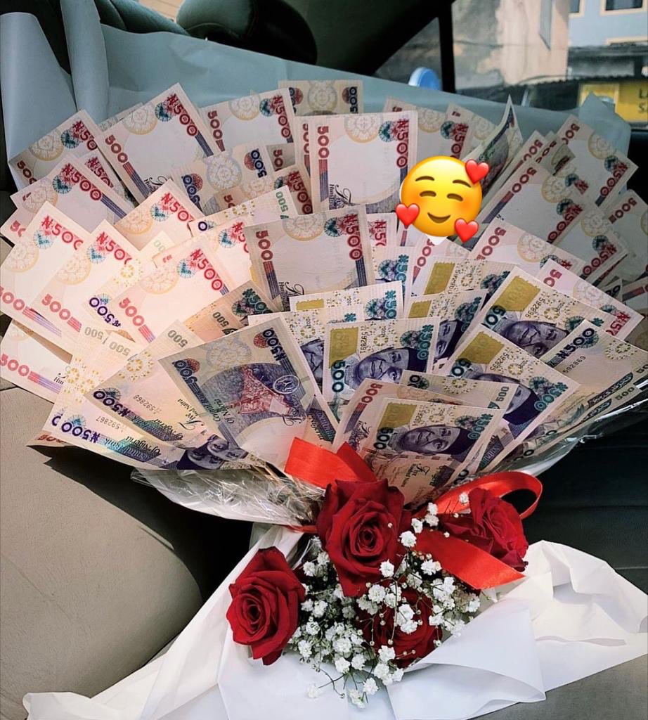aysuprises's tweet photo. I can help you arrange this in 30mins .  

@MopelolaLove1 @AsiwajuOladimej  @iMotivateAfrica @iam_alfredjoker @ekititrends 
#surpriseinekiti #surpriseinadoekiti #giftsinadoekiti. https://t.co/R4Zcy69iE9
