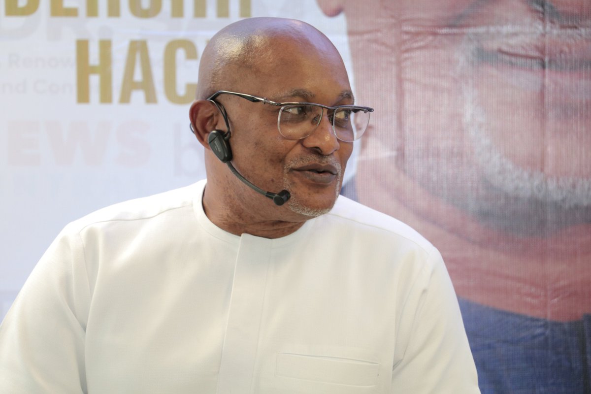 NewsCentralTV's tweet image. Dr Sam Ikoku... Africa&apos;s Leading Productivity Consultant and The Most sought-after Seminar Speaker on Applied Leadership, Corporate Culture, Strategy Implementation, Flawless Execution, Digital Disruption, and Behaviour Engineering

Now on... #pmlhacks #pmlhacks2022