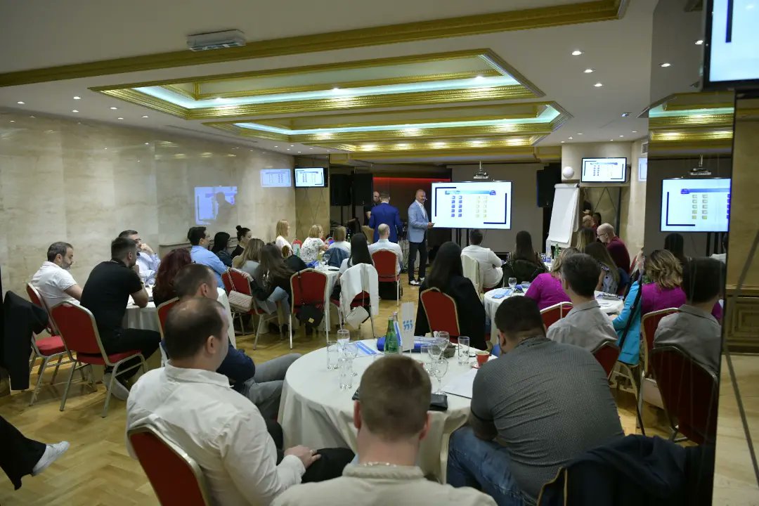 Na današnjem predavanju SAM Akademije, koje je održano u hotelu Moskva, započeli smo novi modul - Strategy. Dva sjajna govornika <a href="/mandic_mandic/">Nebojša Mandić</a>, CEO, Ad Intereuropa - Logističke usluge Beograd i <a href="/zilevasic1/">Zile Vasic</a>, managing director, Kadena Properties, pričali su o strateškom liderstvu.
