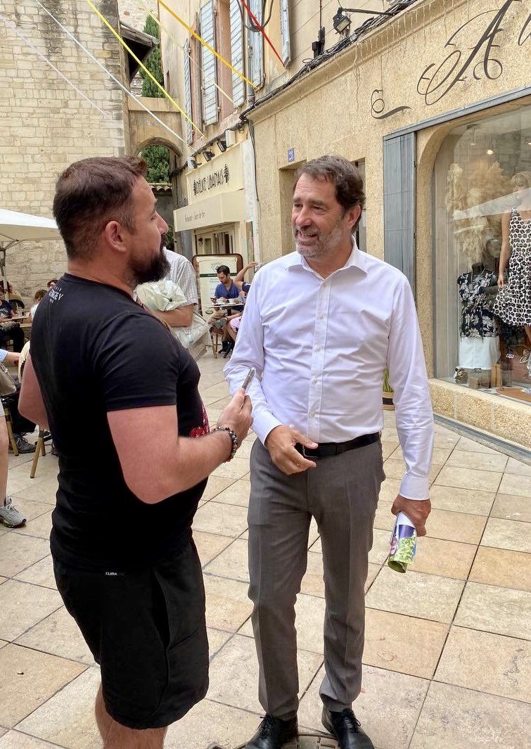CCastaner's tweet photo. De Manosque à Barcelonette, en passant par Sisteron ou Seyne les Alpes, mobilisé avec les militants des Alpes-de-Haute-Provence.

#avecCasta
#législatives2022 https://t.co/stlnIeSFHh