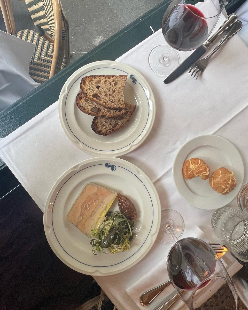WendyHung's tweet photo. EAT: Grande Brasserie in #paris is my new favorite with gorgeous Belle Époque #decor and dishes that taste like they’re straight from a #french grandmother’s kitchen! #foodie @VIParis @RudiGourmand @debbiesuesviews @timis4nd @JonathanSackett @philippepoustis https://t.co/Vdxn1ebifO