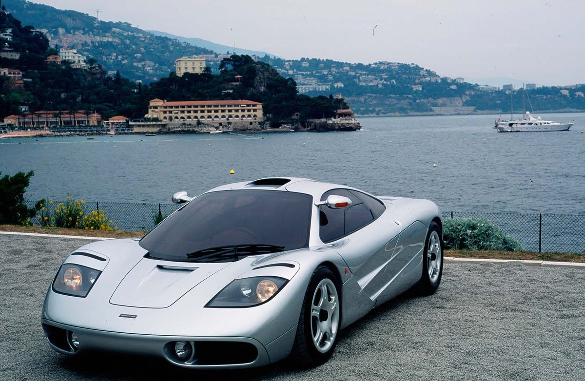 Still as impressive and inspiring as it was when it was unveiled #onthisday in ‘92. Truly has stood the test of time. 

Unveil video gives away its age more than the design- youtu.be/D0ovzhWlS9k
#McLarenF1