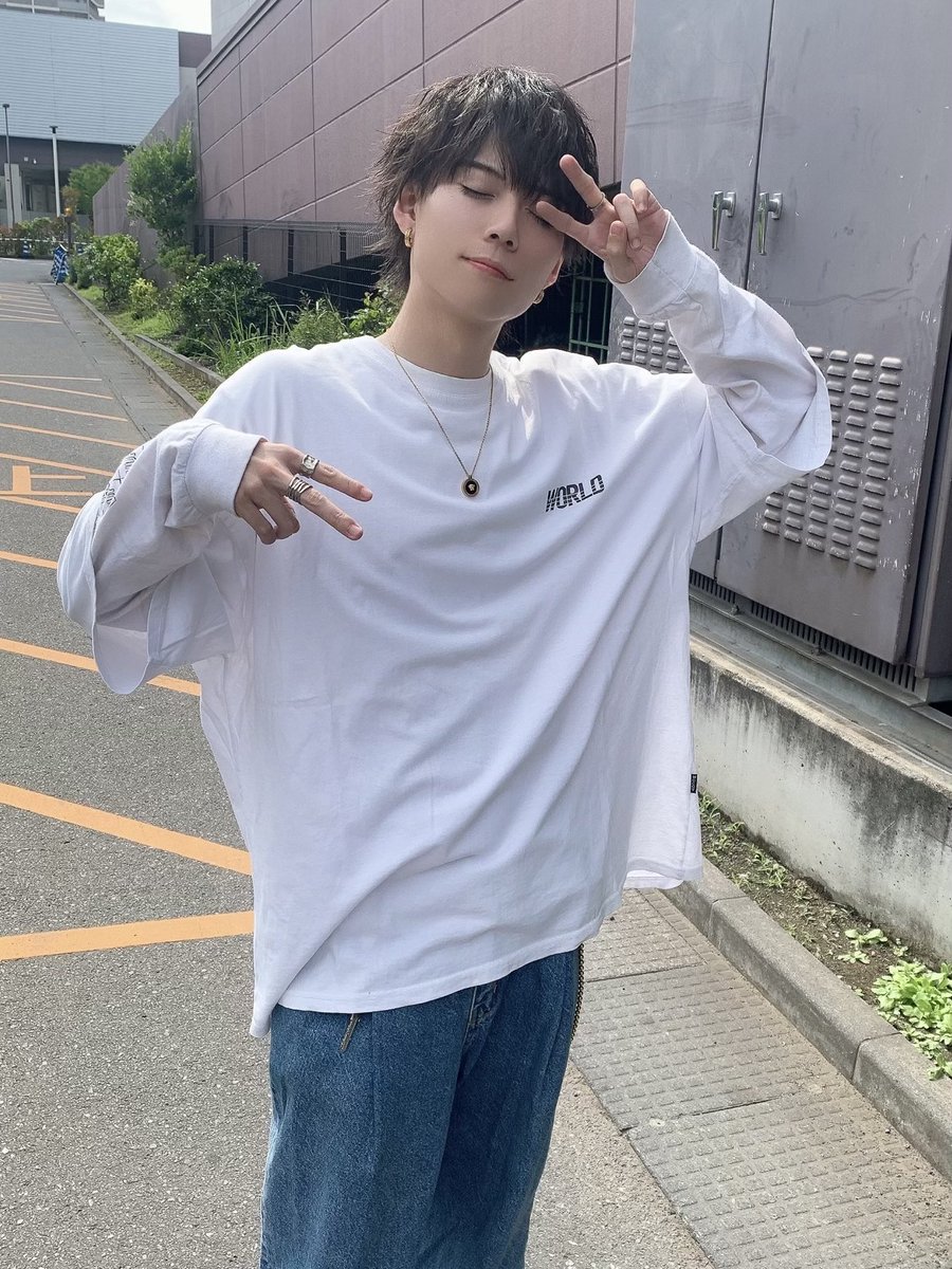 白T×デニム×杉本🌤👖🌲