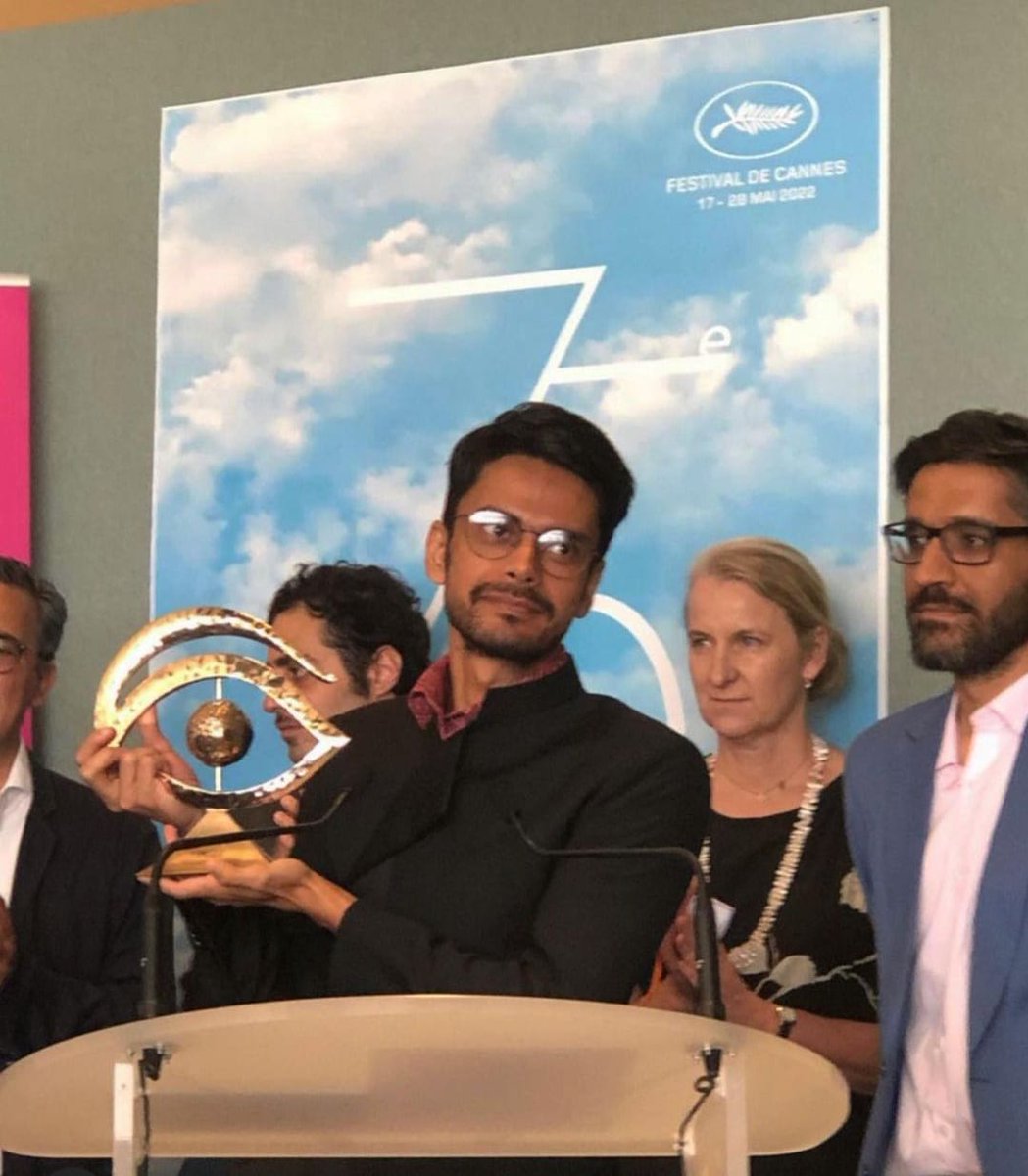 Bravo @shaunaksen for All that breathes big win (L'Œil d'or, le prix du documentaire) 'The Golden Eye, The Documentary Prize at @Festival_Cannes . Making India proud. Saumyananda Sahi heart is bursting with joy!!