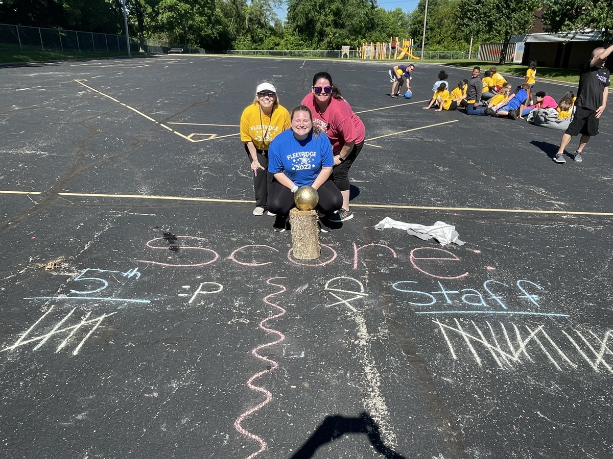 RQSFleetridge's tweet photo. Day 5 (The Last Day) 5th Gr. put on a valiant effort but staff took home the golden ball! #FRPROUD https://t.co/7SSUKfujcz