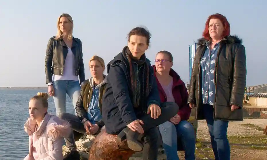 Mark Kermode on Twitter "The Film Review with JaneHillNews and me