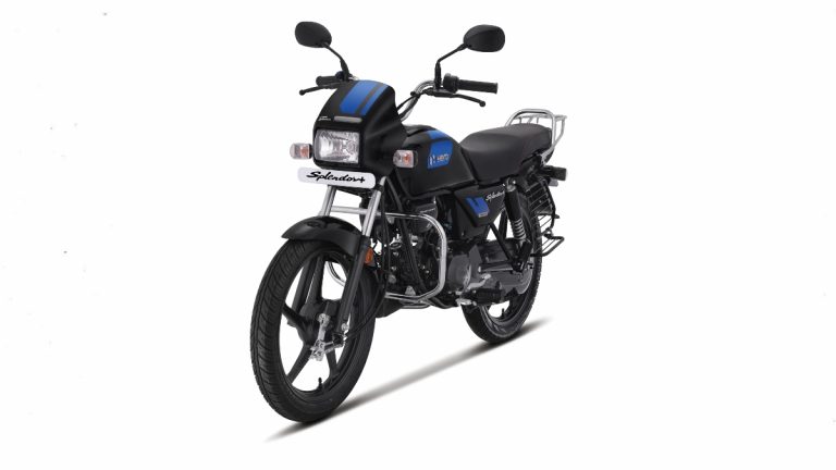 bforbiker's tweet photo. 2022 Hero Splendor Plus XTEC recently launched in India at Rs 72,900.
@HeroMotoCorp
.
.
#hero #heromotocorp #heromotocorplimited #herosplendor #bfbnewlaunch #bfbleaks https://t.co/ZoDBPmhkUo