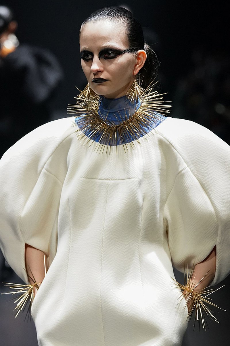 jeacath's tweet image. Dader needle spinking mogelijks gevonden..😌 #modetrend