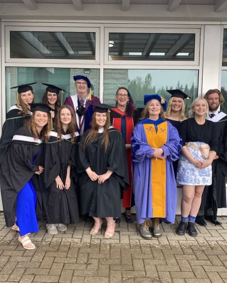 mik_olive's tweet photo. Can’t express enough how amazing the History Department is at @UNBC ! Professors who have expanded my world view and critical thinking skills, and classmates who made it all worth it on Moose Tuesday/Thursdays! Looking forward to the next chapter ahead! https://t.co/1xjD503avj