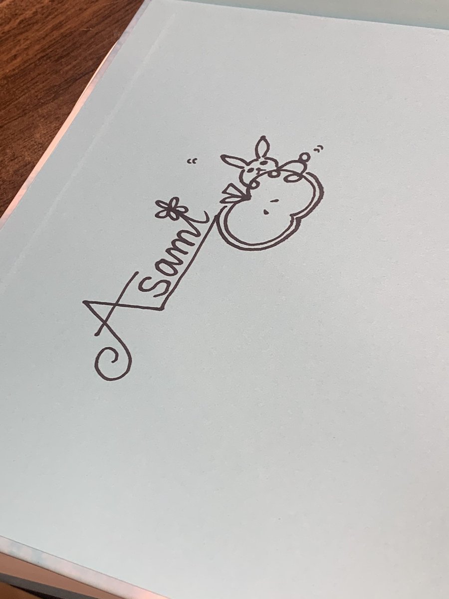 #おかしなおかしなおはなしえほん　アイシングクッキーづくりワークショップにご参加くださったみなさま、ありがとうございました🍭
ようやくリアルイベントが開催できて、上岡麻美さんのサインも、今日が初のお披露目となりました😊