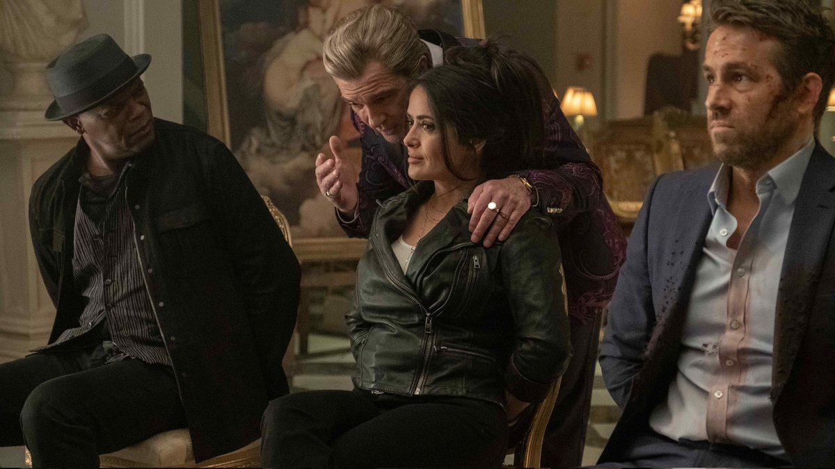 First_alphas's tweet image. Top 10 action movies to spice up your weekend.

10. Hitman's wife's bodyguard.