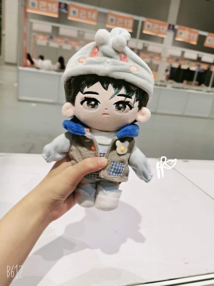 BZF85's tweet photo. 💖ปล่อยตุ๊กตาป๋อ Xiao Jinglei 20 cm💖

💵ราคา:830 รวมส่ง💵 

*ได้ทั้งตุ๊กตาพร้อมชุดตามรูปเเรก ชุดมีเครื่องประดับอีกนะคะ*
 
💗สนใจทักdm/เมนชั่น ขอดูเพิ่มเติมได้ค่ะ💗
#ตุ๊กตา20cm #ตุ๊กตาป๋อจ้าน #ตุ๊กตาหวังอี้ป๋อ #ตลาดนัดหวังอี้ป๋อ #ตลาดนัดเซียวจ้าน https://t.co/J3v5PKTdFg
