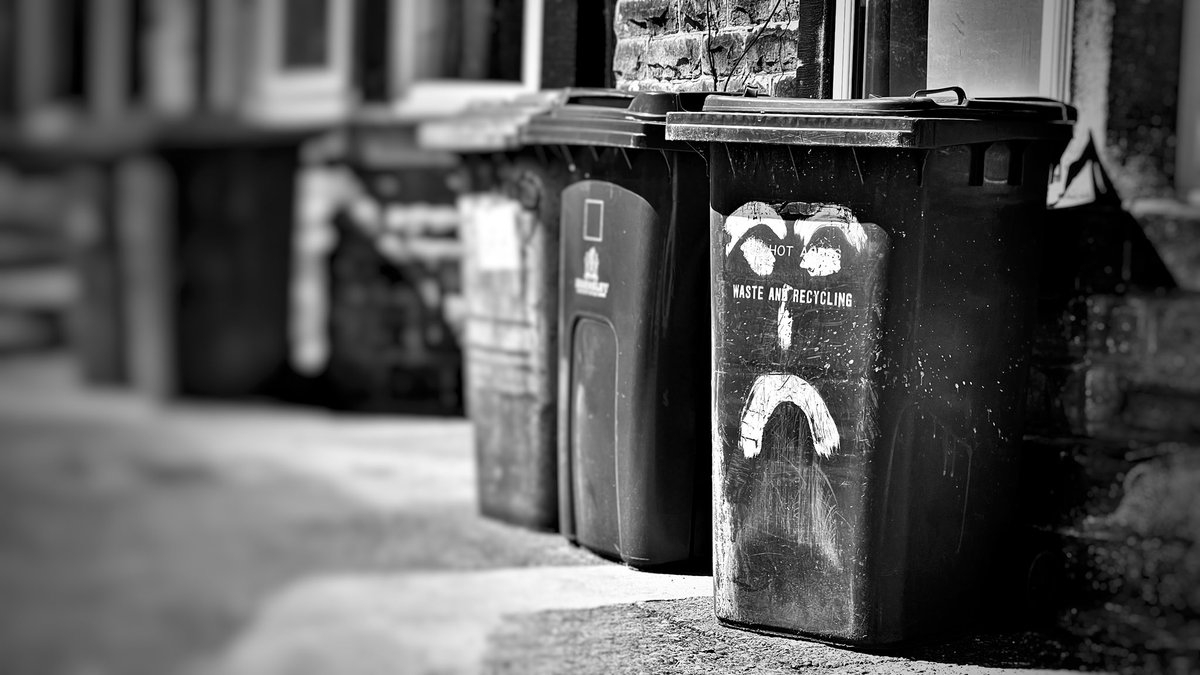 BASDbarnsley's tweet photo. Street Photography #streetphotography #barnsley #barnsleyisbrill https://t.co/37Mt0Yatba