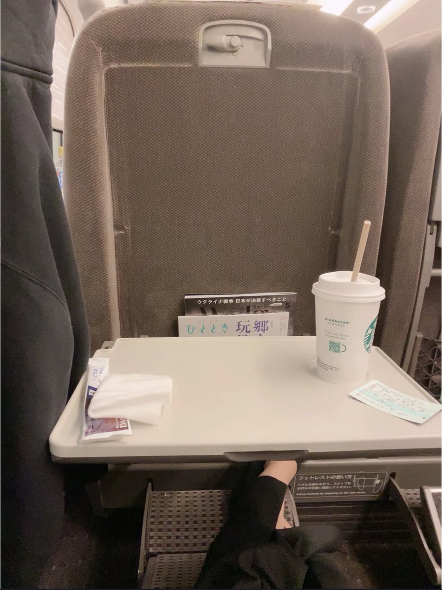 Arina8188's tweet photo. たまには車に乗る https://t.co/YPltT3sJOg