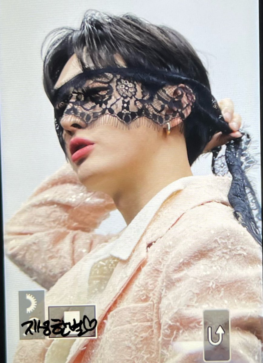 지성한별✨ tweet media