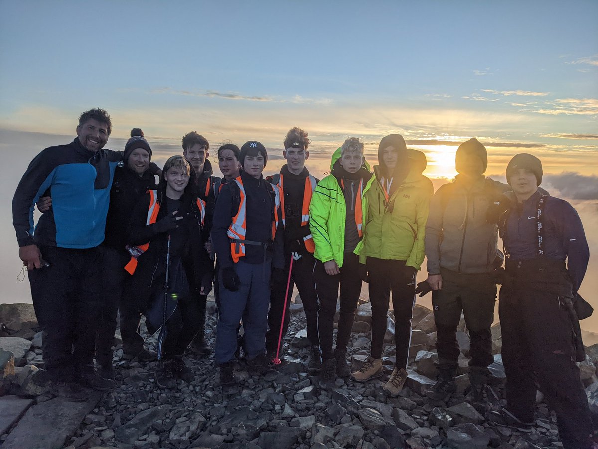pe_thehoward's tweet photo. 3am start, river crossings and a hard climb to get up Scafell Pike just in time for sunrise. 4 hours up and down. #3peaks #howardpe #medway https://t.co/ydxXewLyai