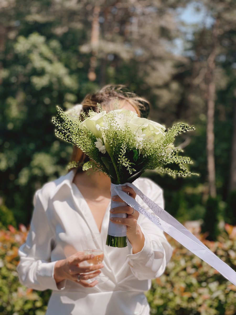 zeynnft's tweet image. May I get a gm 🕊